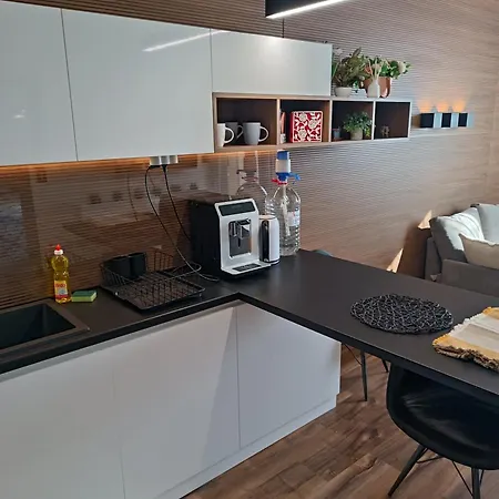 Lazuren Bryag Lux Apartament Burgas