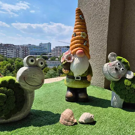 Lazuren Bryag Lux Διαμέρισμα *