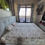 Apartment Lazuren Bryag Lux Burgas City
