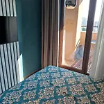 Apartment Lazuren Bryag Lux Burgas City