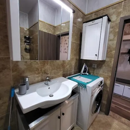 Lazuren Bryag Lux Lejlighed *